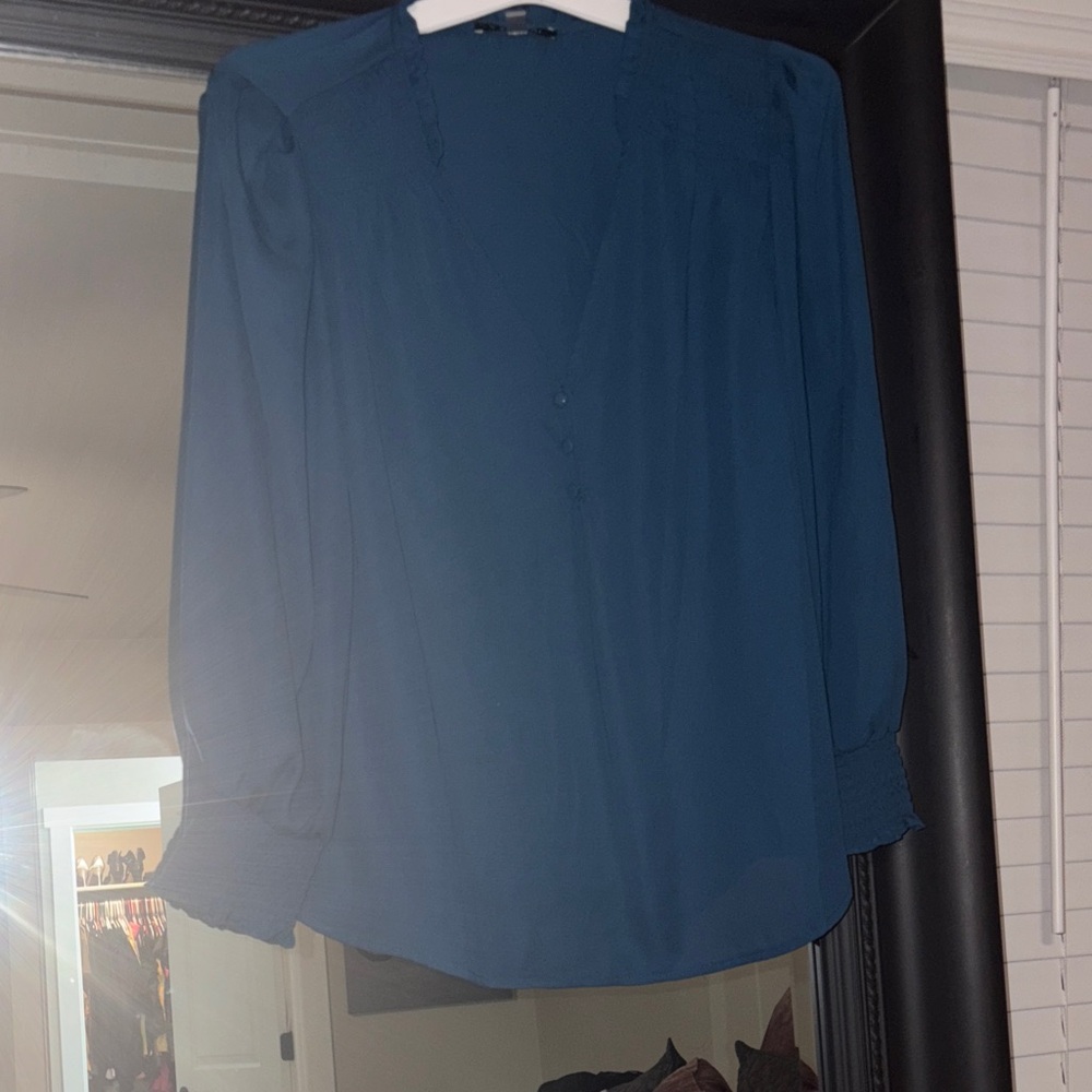 T Tahari Deep Blue V-Neck Blouse